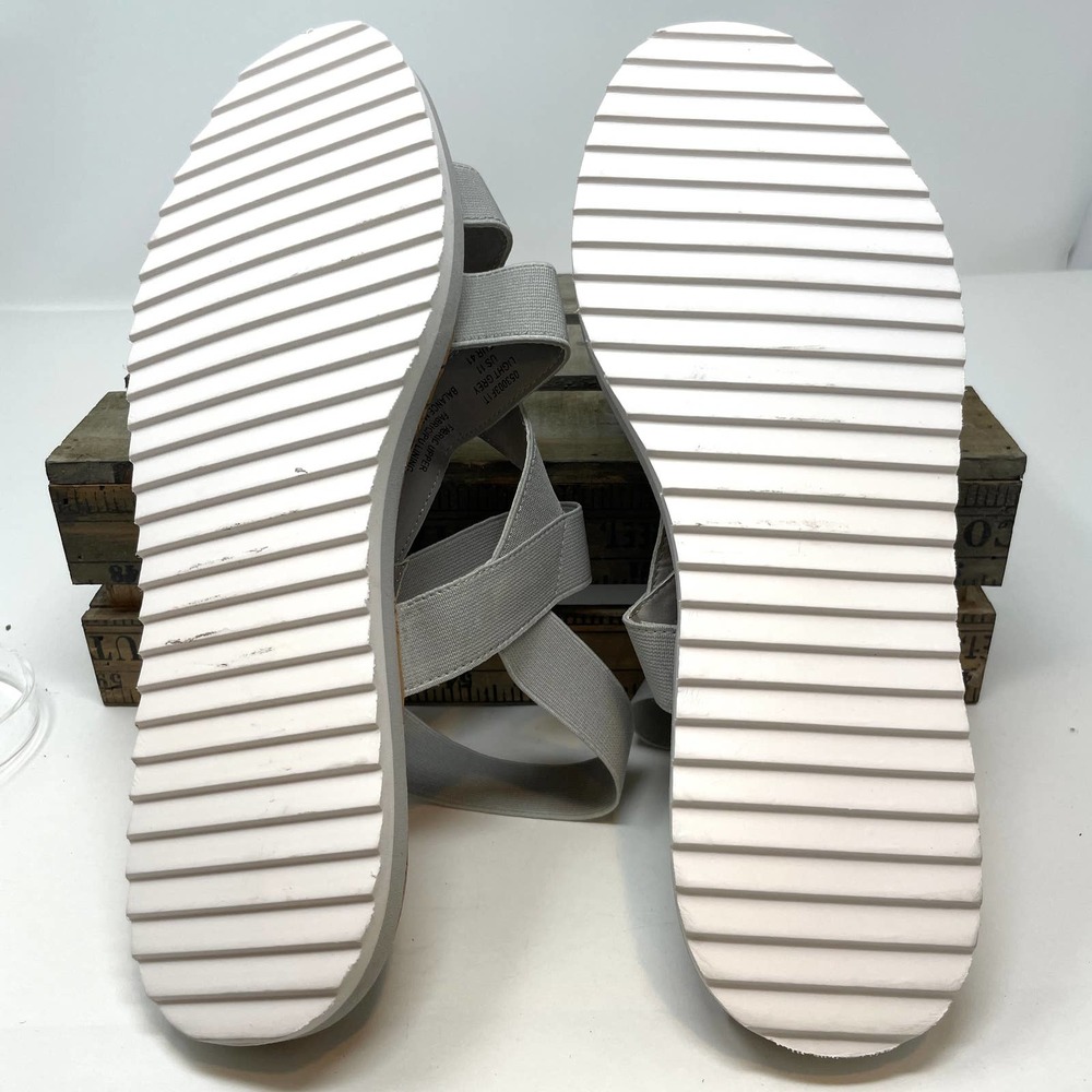B-52 by Bullboxer Light Grey Primm Strappy Sandal Size 11 New - Picture 13 of 13